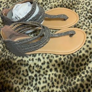 Not rated axel rose sandals